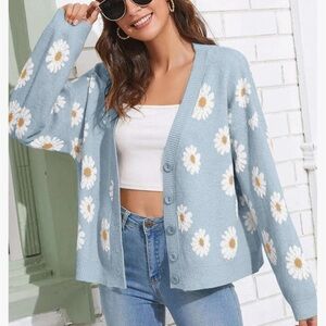 Women’s light blue periwinkle floral daisy sweater button up cardigan OS